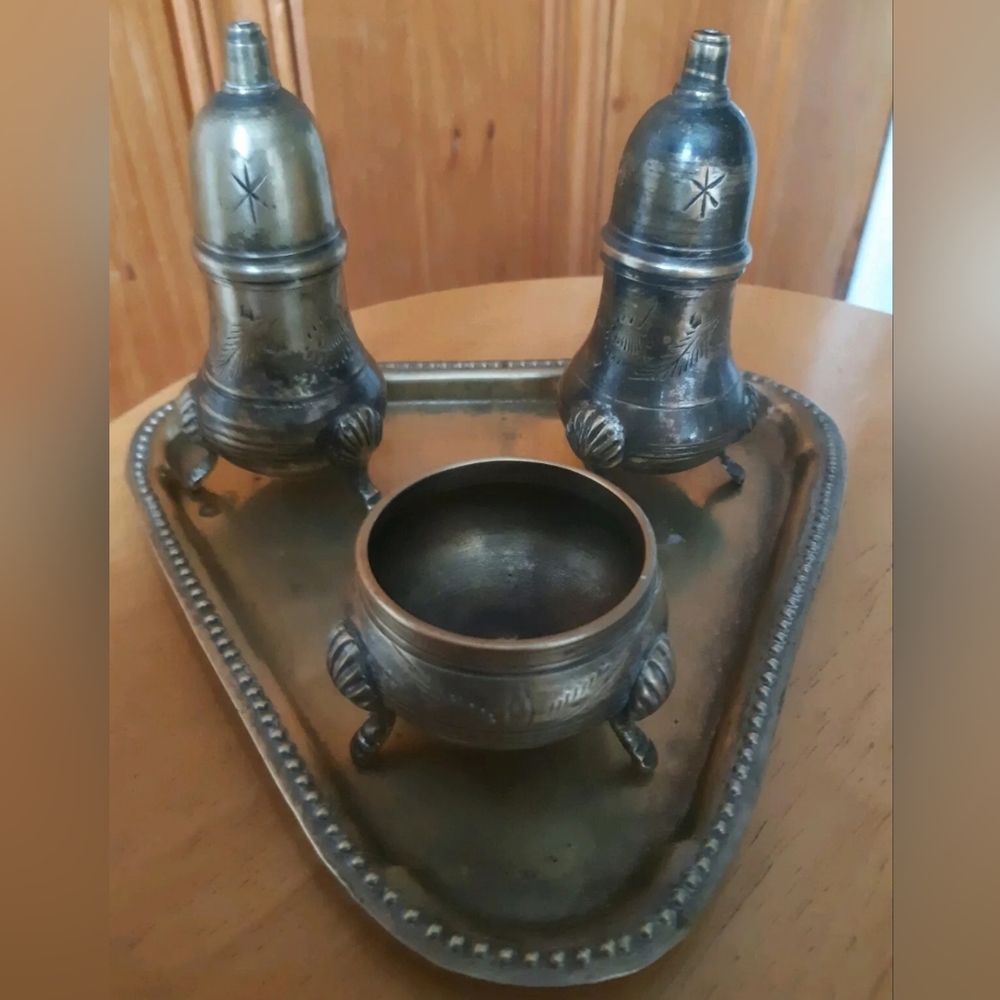 Vintage Salt and Pepper Shakers Tray Toothpick Urn   4 pieces